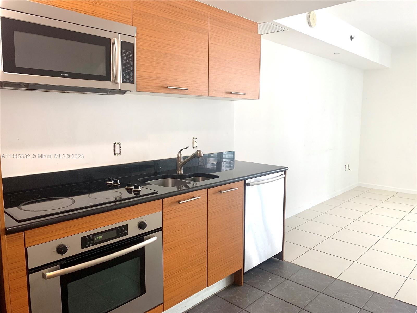 Photo 1 of 50 Biscayne Apt 1603 in Miami - MLS A11445332