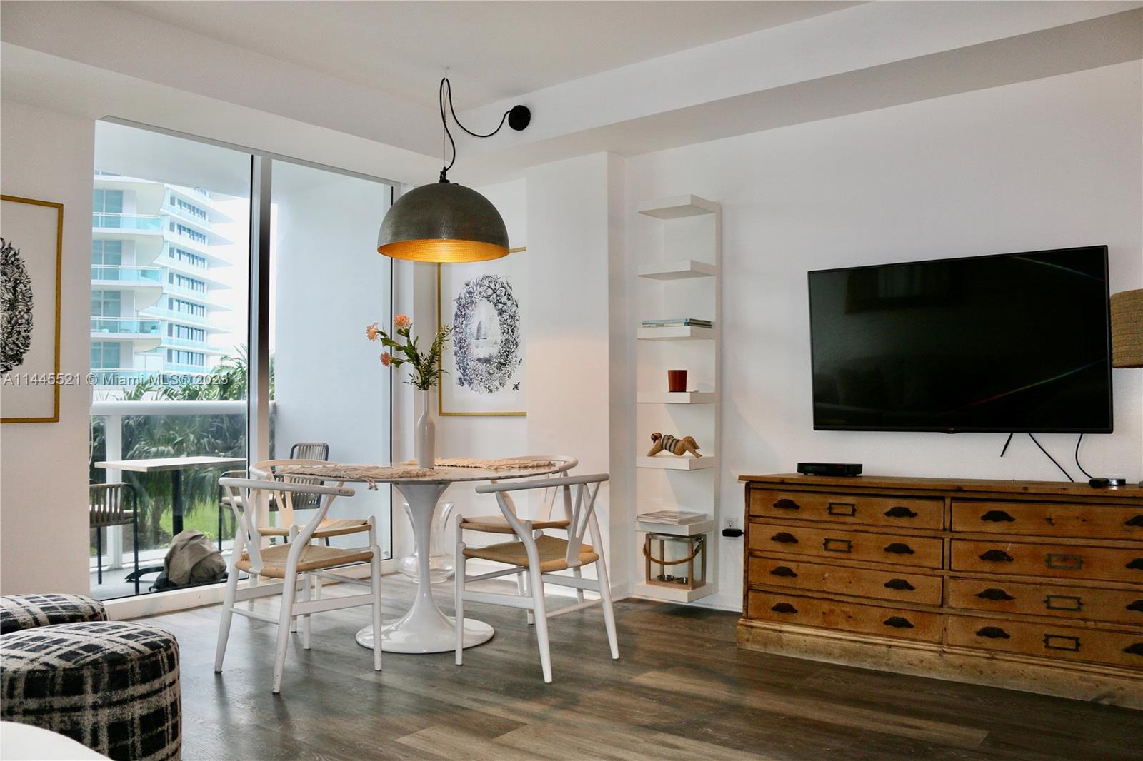 Photo 2 of Harbour House Apt 301 in Bal Harbour - MLS A11445521