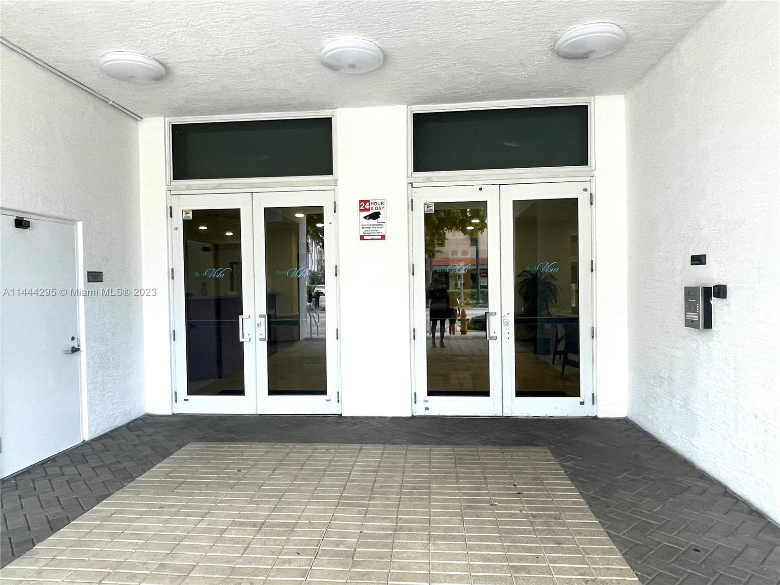 Photo 2 of Brickell Vista Condo Apt 1505 in Miami - MLS A11444295
