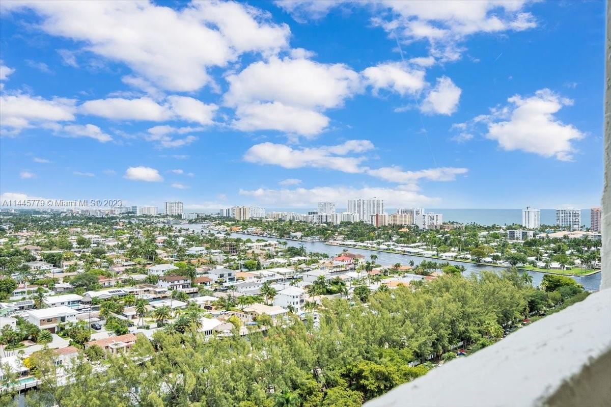 Photo 1 of Tower Portsmouth At Port Apt 2107 in Fort Lauderdale - MLS A11445779