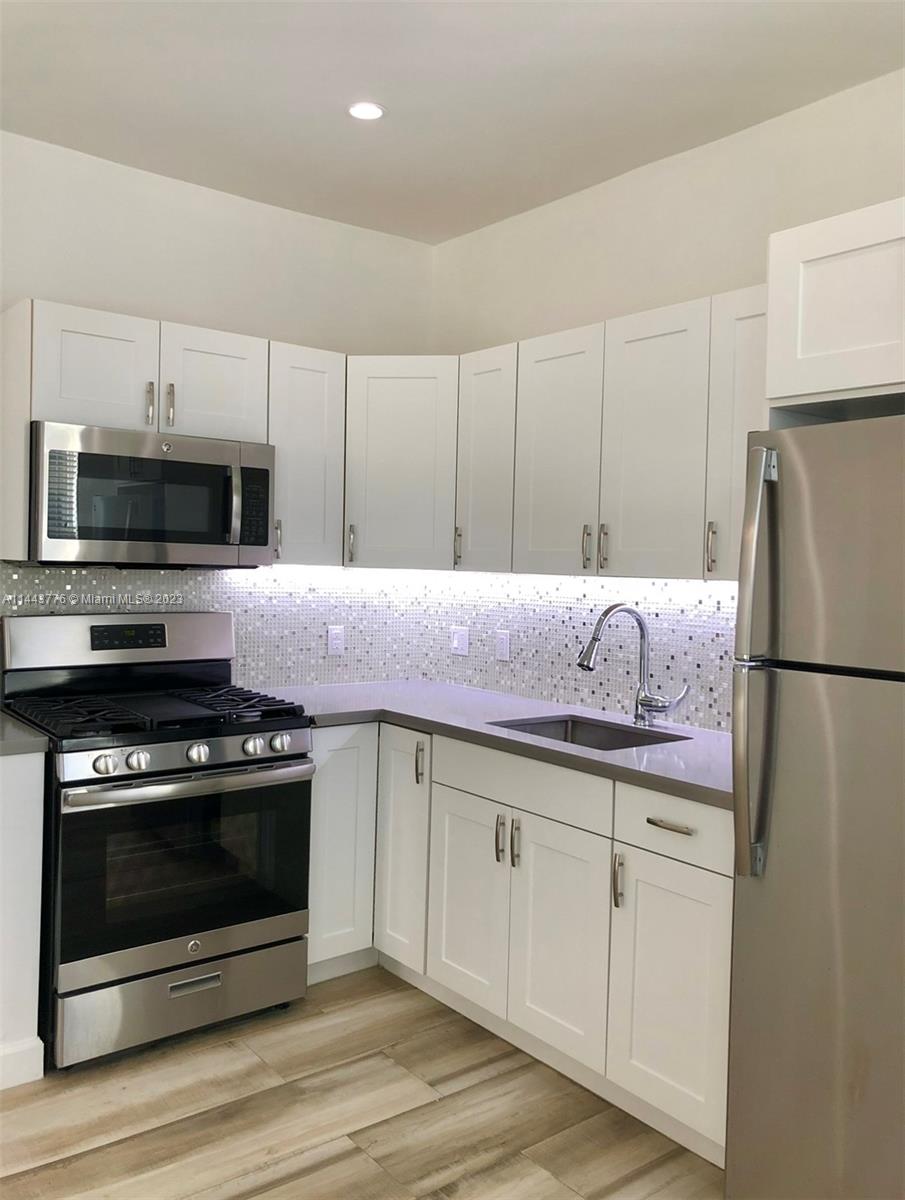 Photo 2 of The Michigan Condo Apt 28 in Miami Beach - MLS A11443776