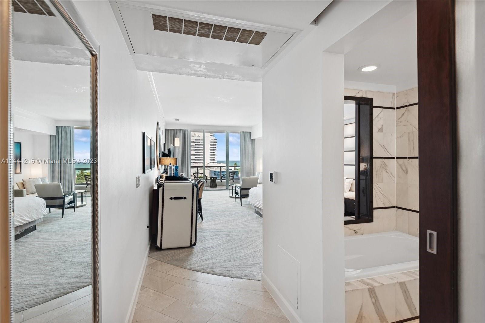 Photo 2 of Fontainebleau III Apt 504 in Miami Beach - MLS A11444216