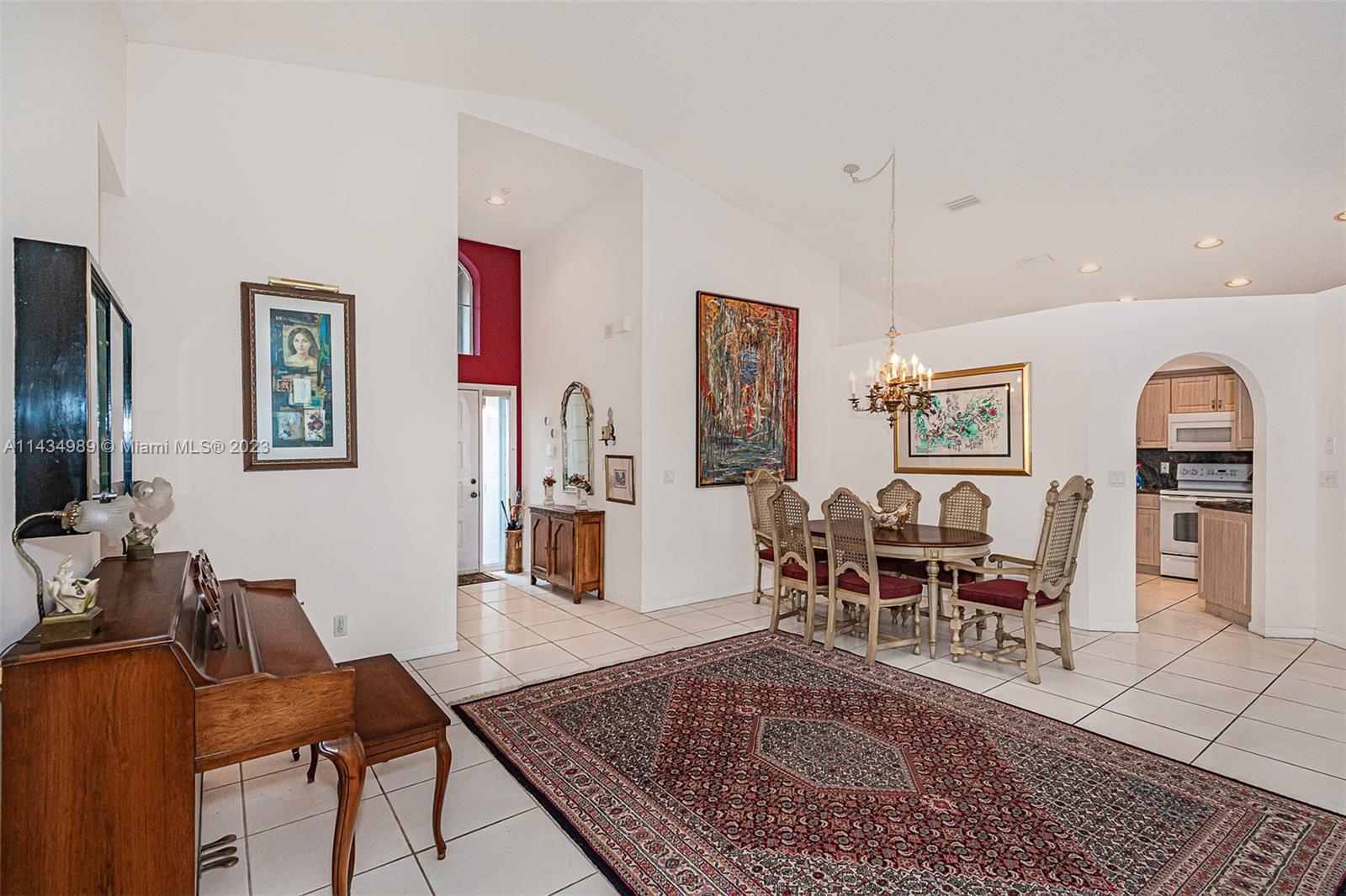 Listing Photo 18