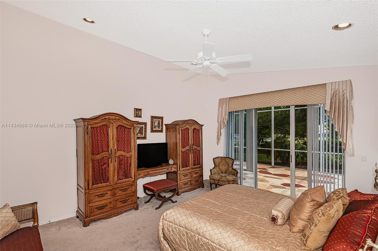 Listing Photo 38
