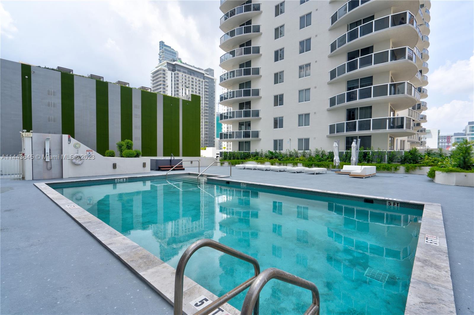 Photo 47 of 601 NE 23rd St in Miami - MLS A11443645