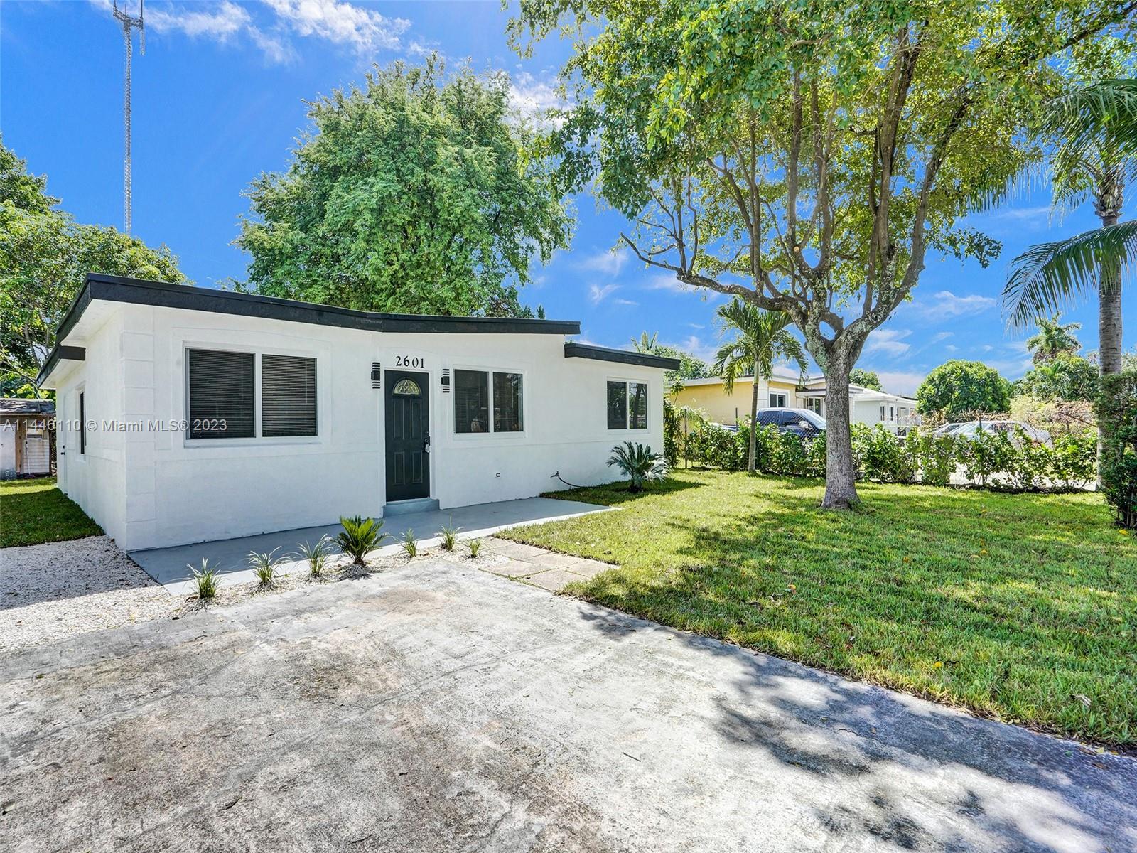 2601 SW 56th Ave, West Park, FL 33023