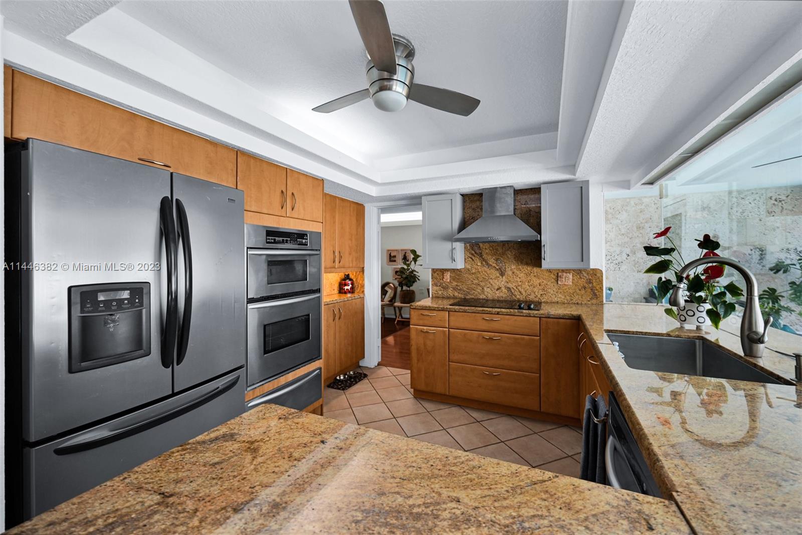 Listing Photo 10