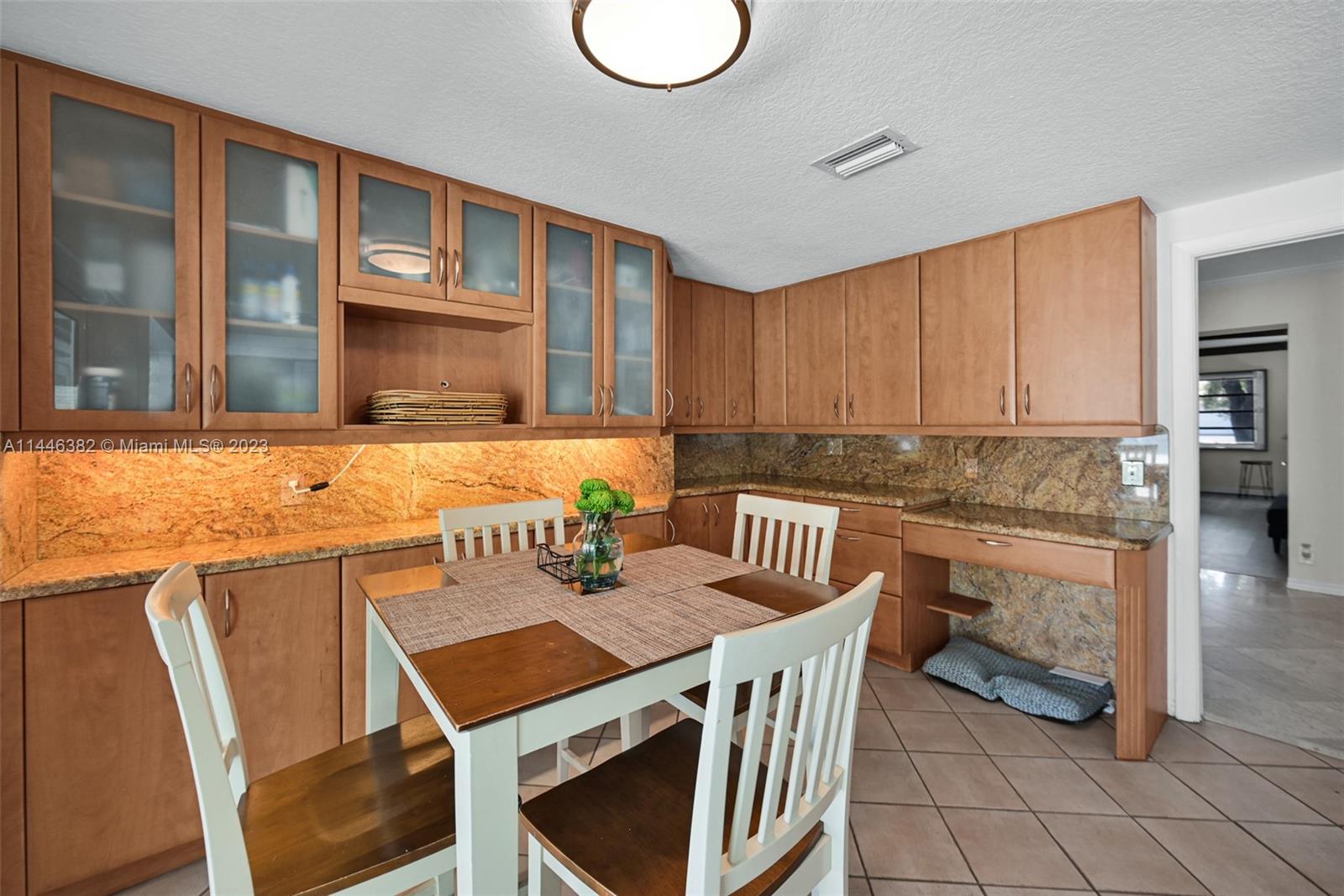 Listing Photo 13