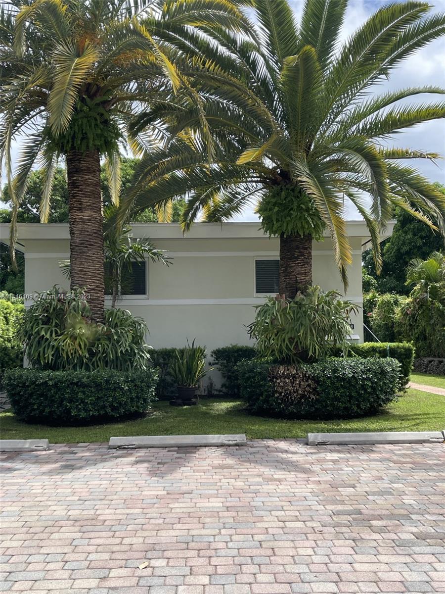 Photo 2 of 3636 SW 23rd Terrace in Miami - MLS A11446409