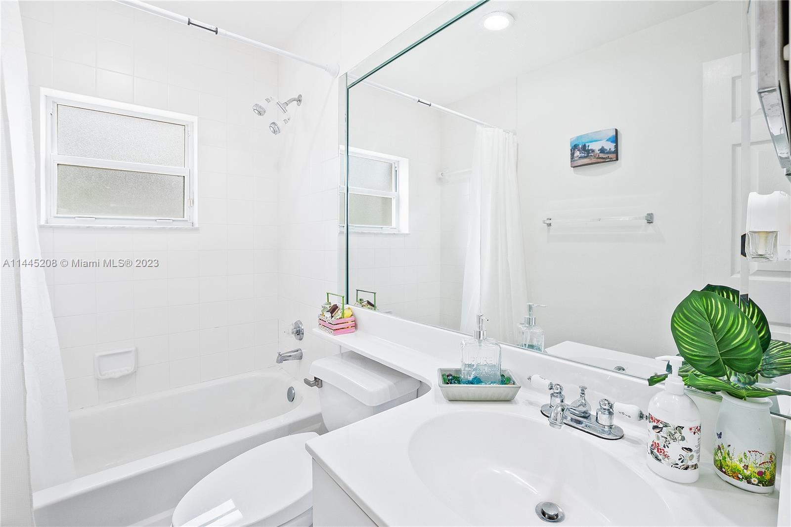Listing Photo 21