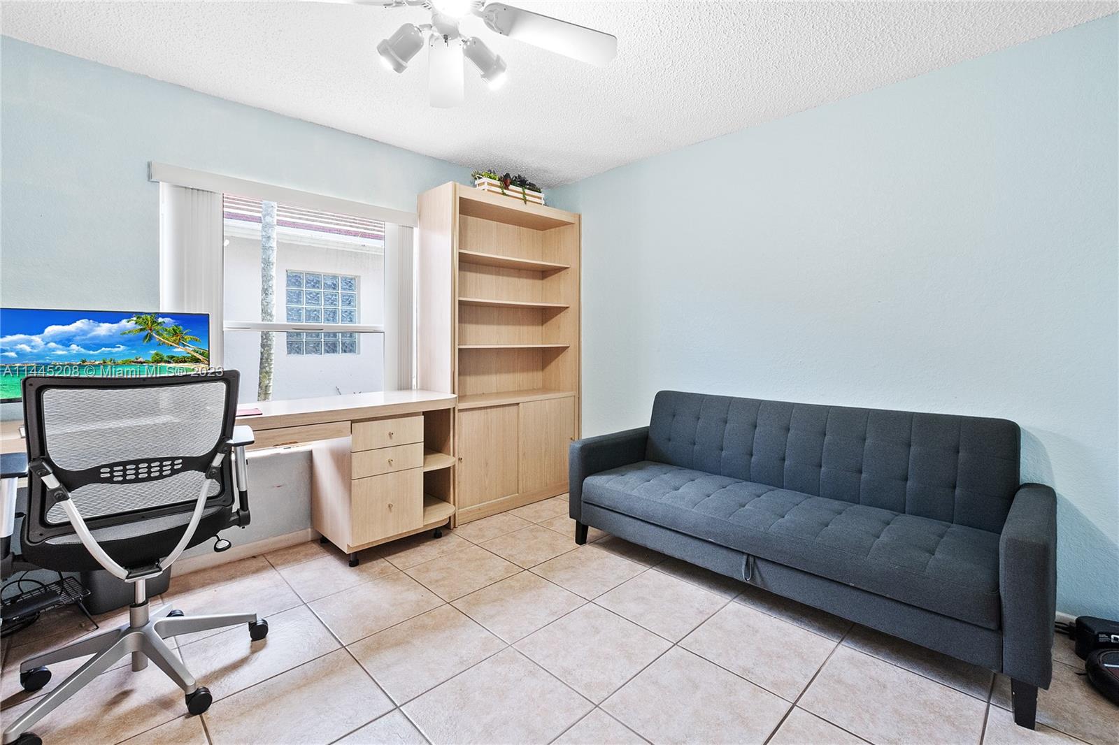 Listing Photo 22