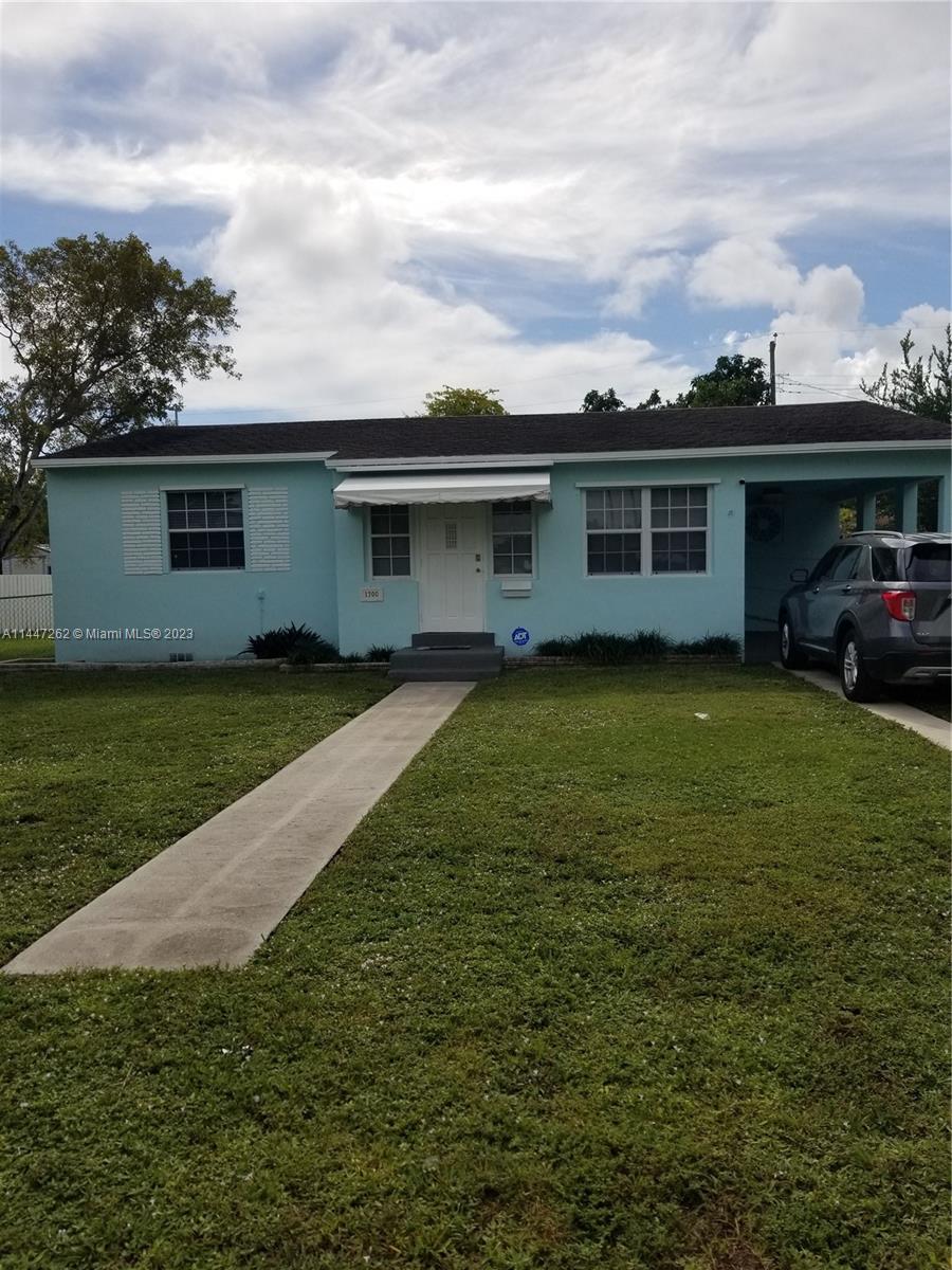 Photo 1 of 1700 Liberty St in Hollywood - MLS A11447262