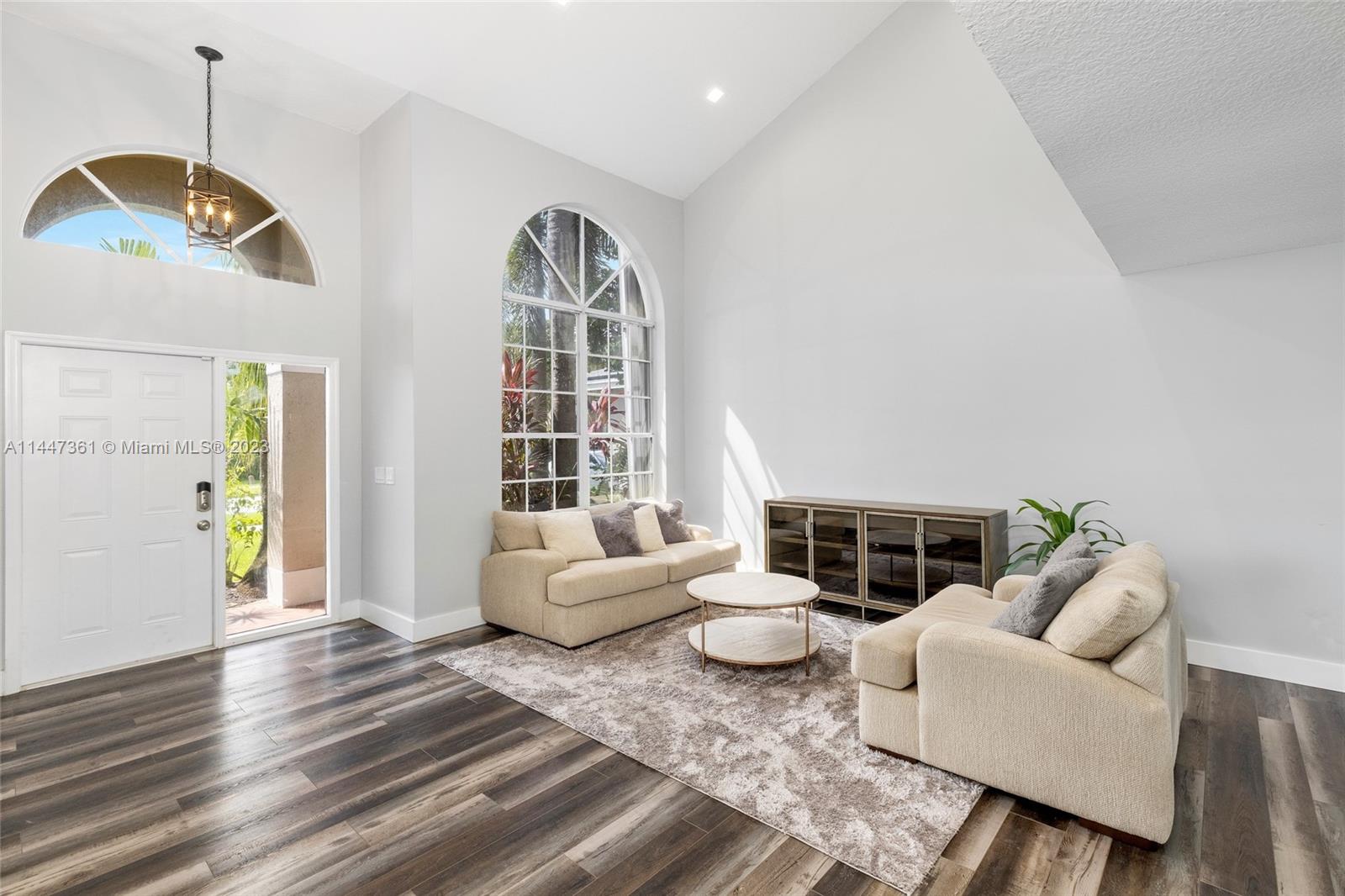 Listing Photo 19