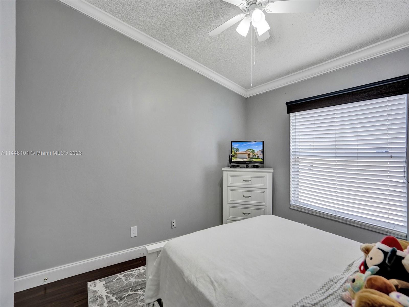 Listing Photo 28
