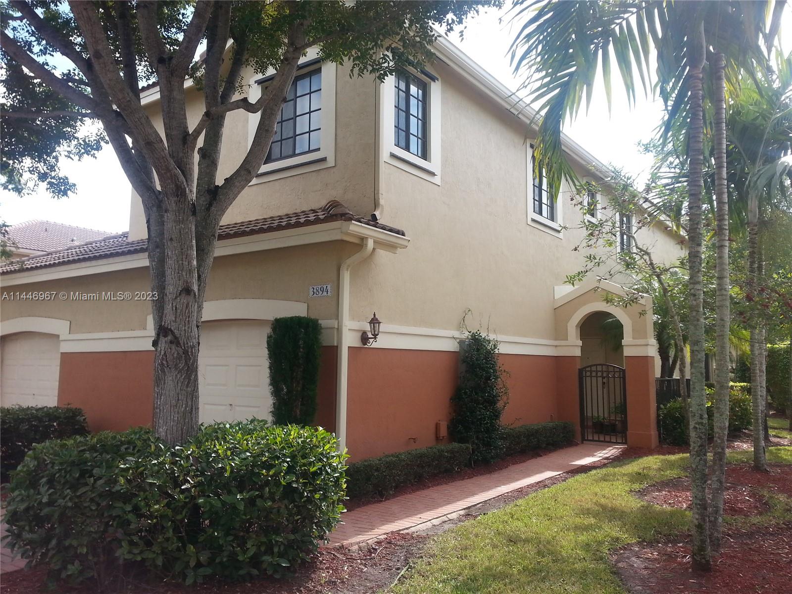 3894  Tree Top Dr  For Sale A11446967, FL