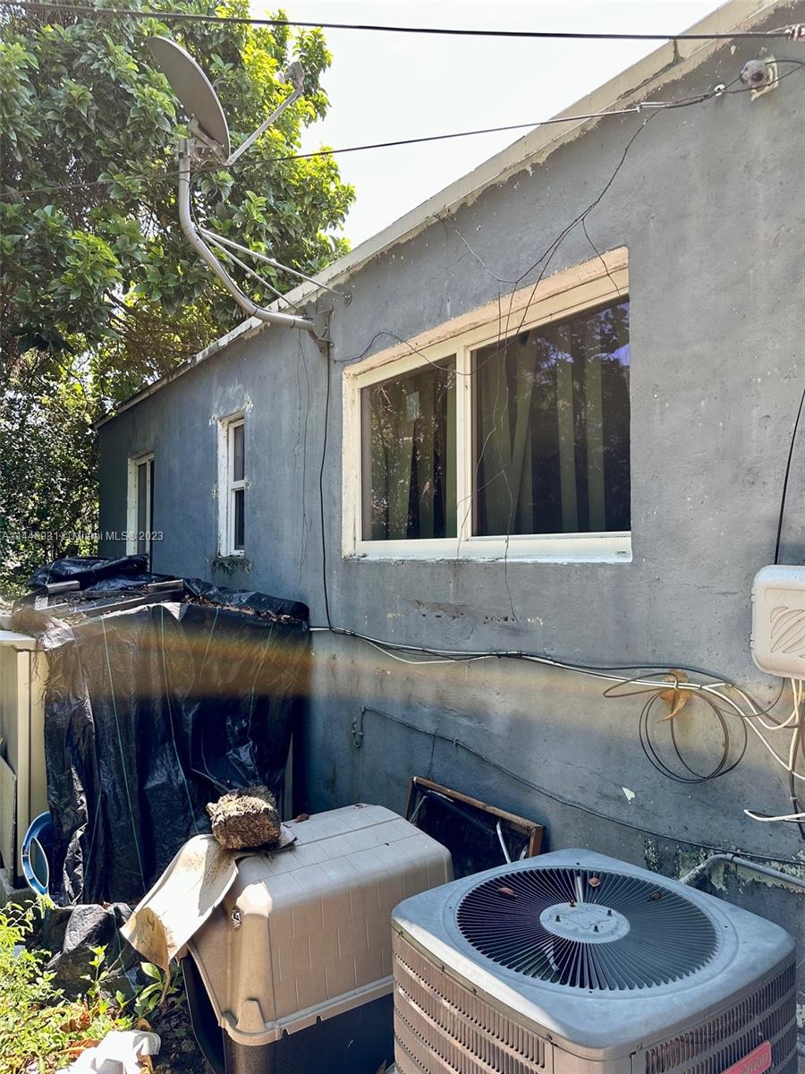 Listing Photo 6