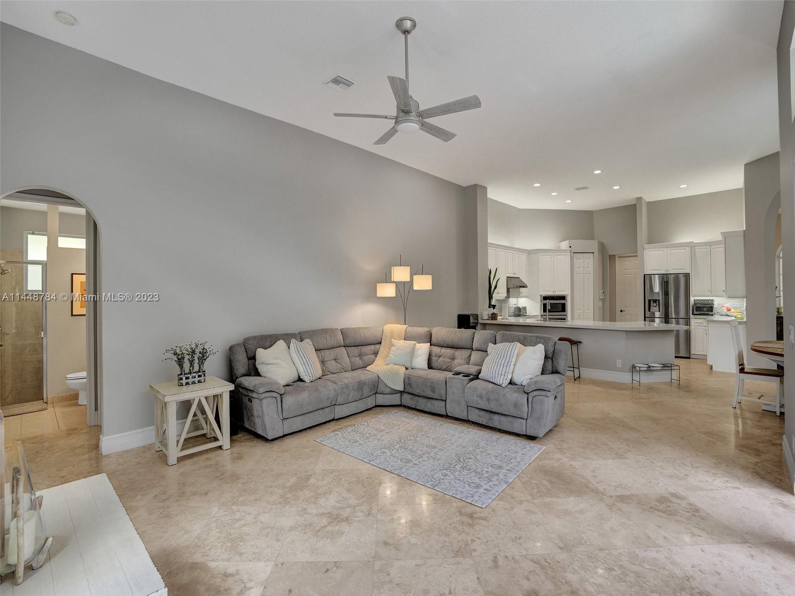 Listing Photo 17