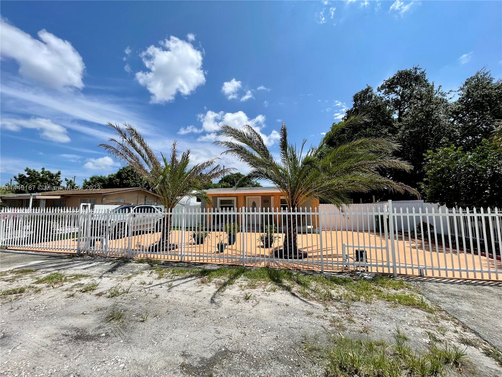 10337 NW 31st Ct, Miami, FL 33147
