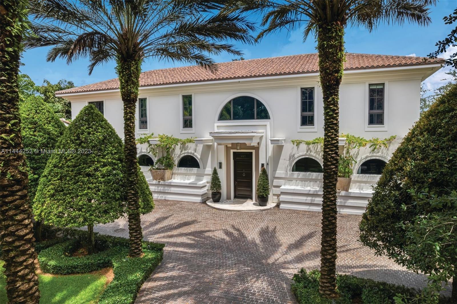 This exceptional 8,274 SF Coral Gables estate has 6 bedrooms and 5.5 bathrooms, on an expansive 20,739 SF lot with stunning uninterrupted views of the Biltmore Golf Course and the Biltmore Hotel. Every detail of the home was meticulously designed and carefully selected. The chef's kitchen includes luxury appliances, and custom floor-to-ceiling cabinetry. An open layout offers volume ceilings, impact windows & doors, and sizeable rooms. Outdoor entertainment areas include a summer kitchen, heated saltwater pool, and covered terraces with sweeping views of the golf course. Additional features include a 2-car garage, Creston audio system, and an 85kW generator. Minutes from MIA, Coconut Grove and top private schools. Incredible opportunity on an iconic street, in quintessential Coral Gables.