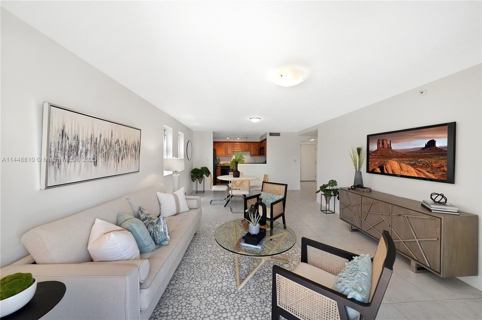 This 2 bedroom 2 bath condo stands in the heart of Coral Gables. Quiet street in walking distance to stores and restaurants. This exceptional unit comes with 2 assigned parking spaces and storage room. The building has an exercise room. Open kitchen with granite countertops, washer and dryer in the unit.