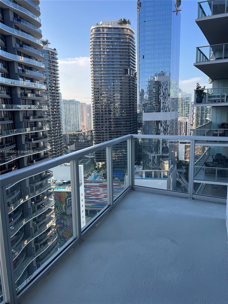 Amazing 2Bed/2.5Bath renovated corner unit in the heart of Brickell. Open Kitchen, brand new Stainless Steel Appliances. Located on 33rd floor with great city views open balcony. Building has 2 entrances, from Brickell or from Miami Ave. Covered and assigned parking space. It is a full service building w/complete Gym, virtual Golf, wine and cigar room, party room available, receiving, 24hr concierge & valet, infinity pool and more. Walking distance from top restaurantes, bars and Brickell City Center, shopping and Movie theaters. Free Mono rail and Metro rail to Miami airport that drop you in front of the building, minutes from Miami airport and 12 minutes to Miami Beach. HOA includes water, trash and pest control service. Vacant and easy to show.