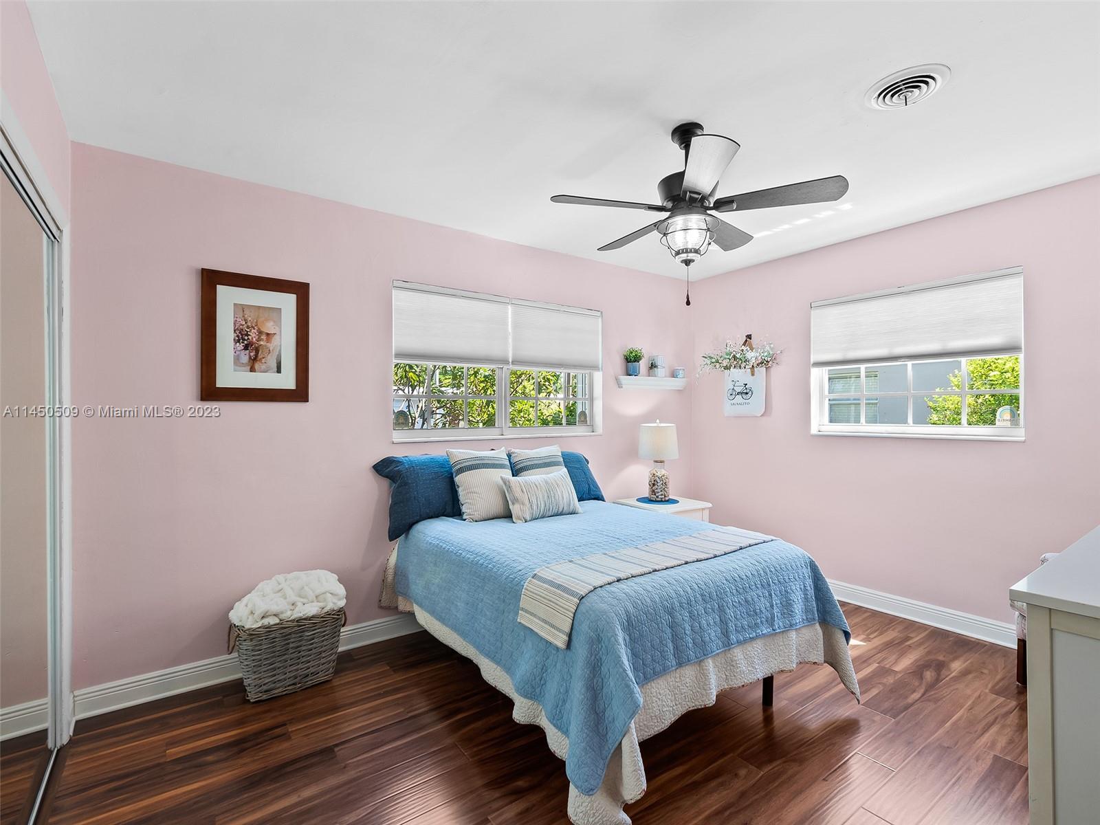 Listing Photo 14