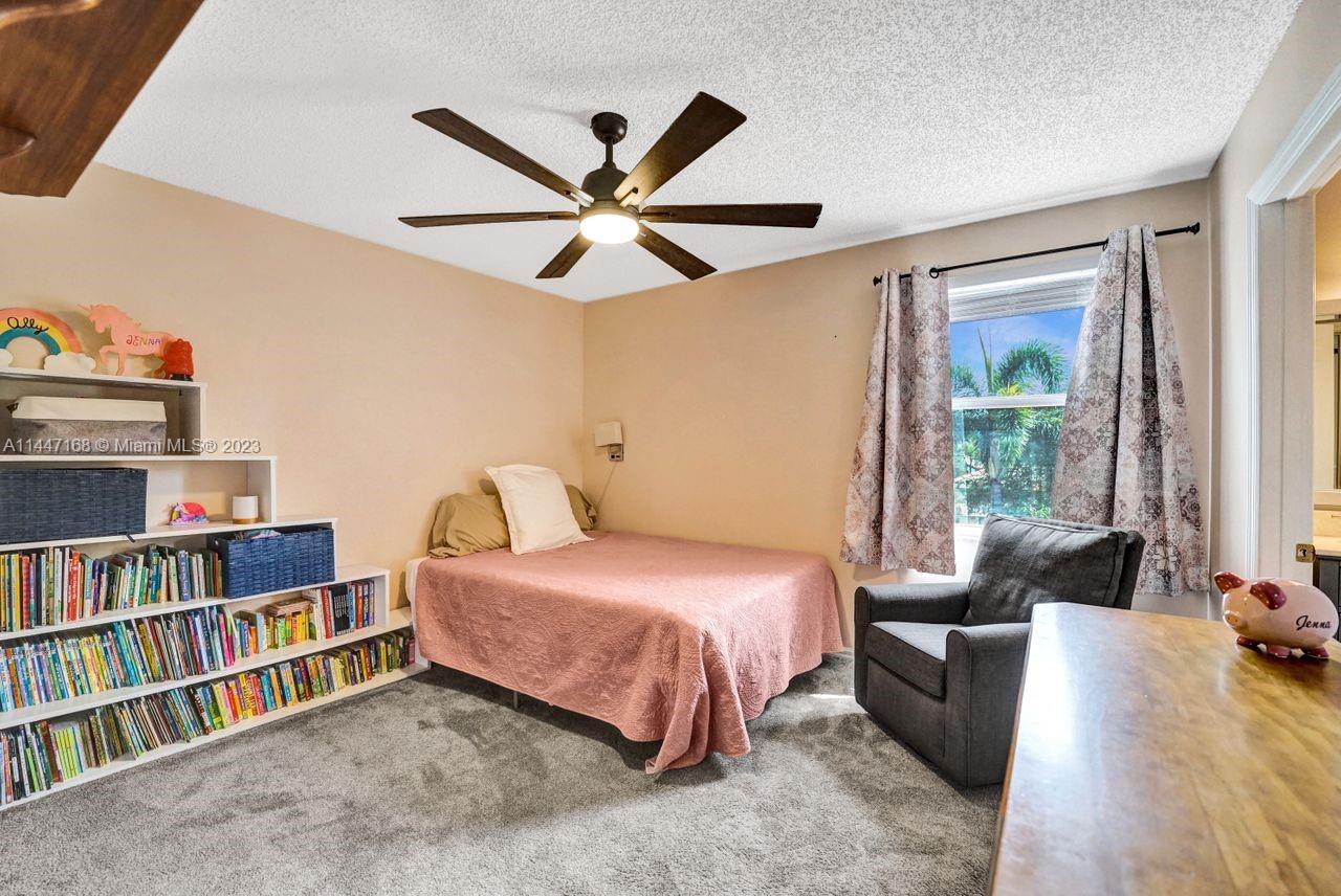 Listing Photo 33