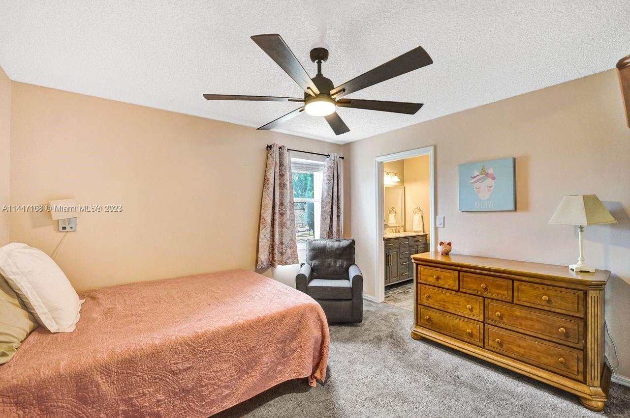 Listing Photo 34