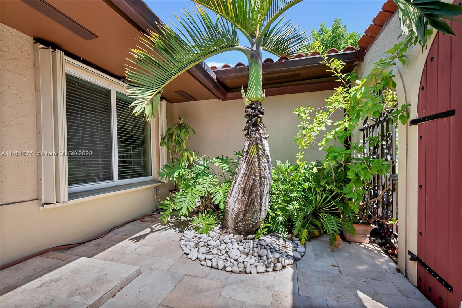Listing Photo 37