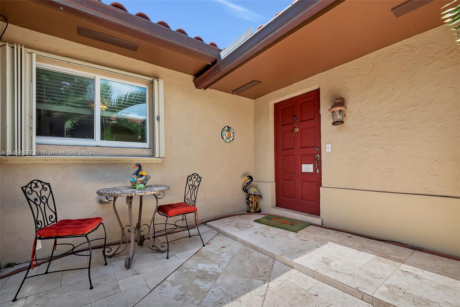 Listing Photo 8