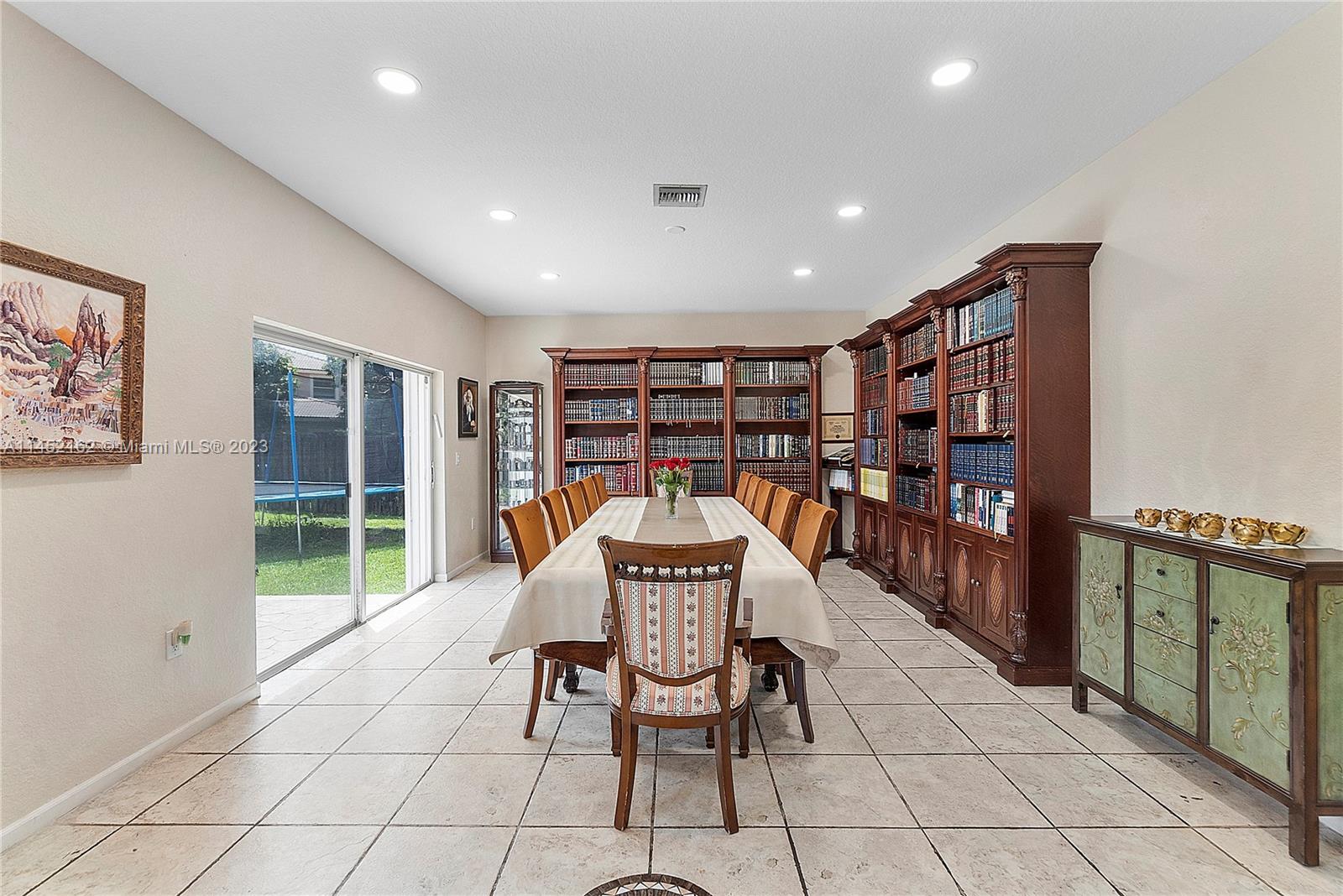 Listing Photo 17