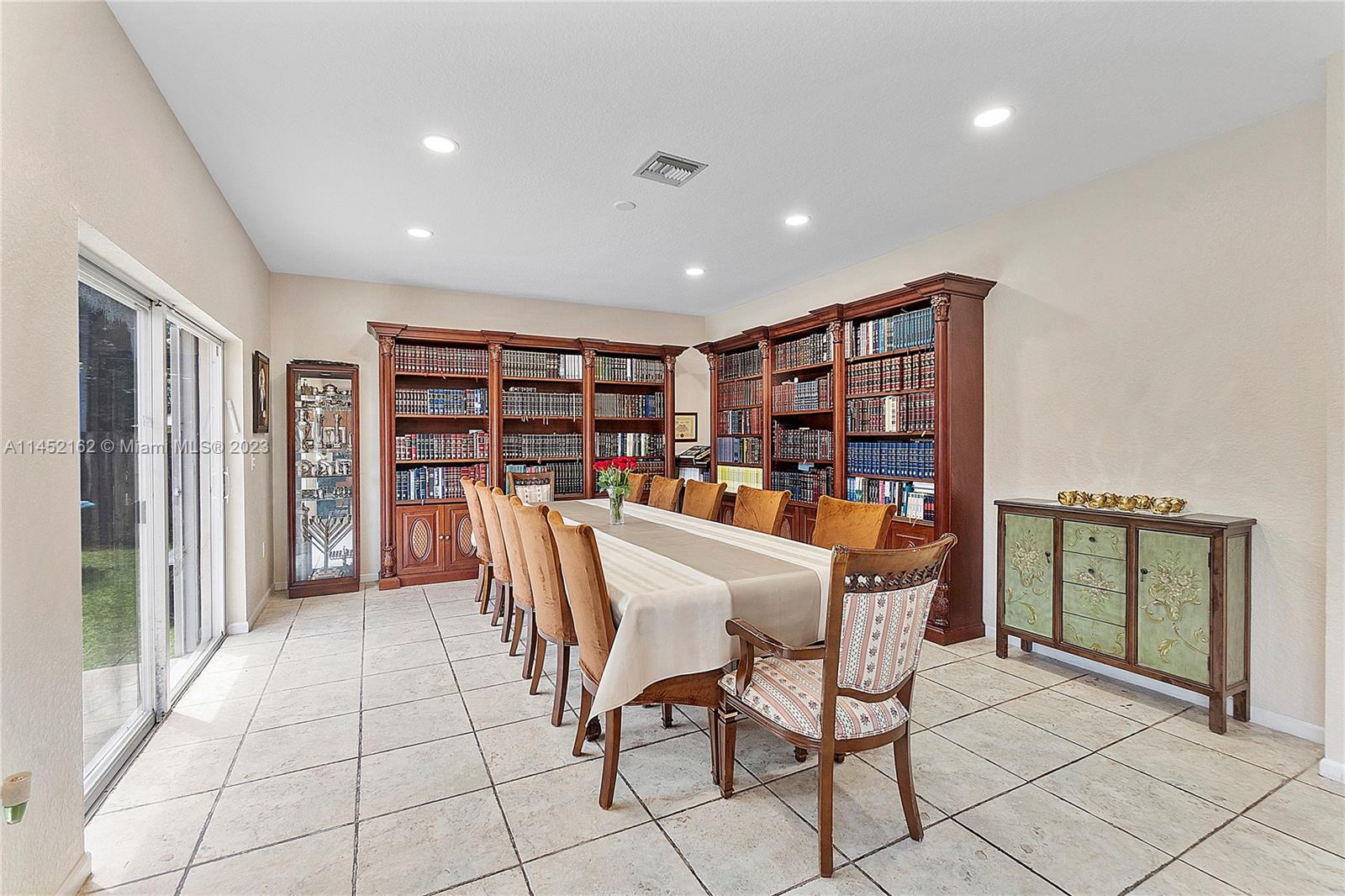 Listing Photo 18