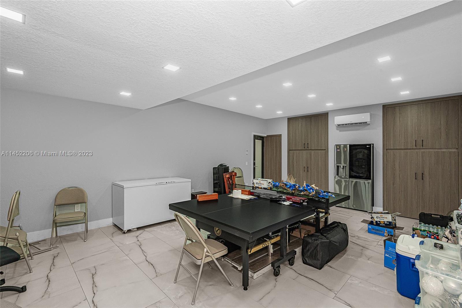 Listing Photo 14