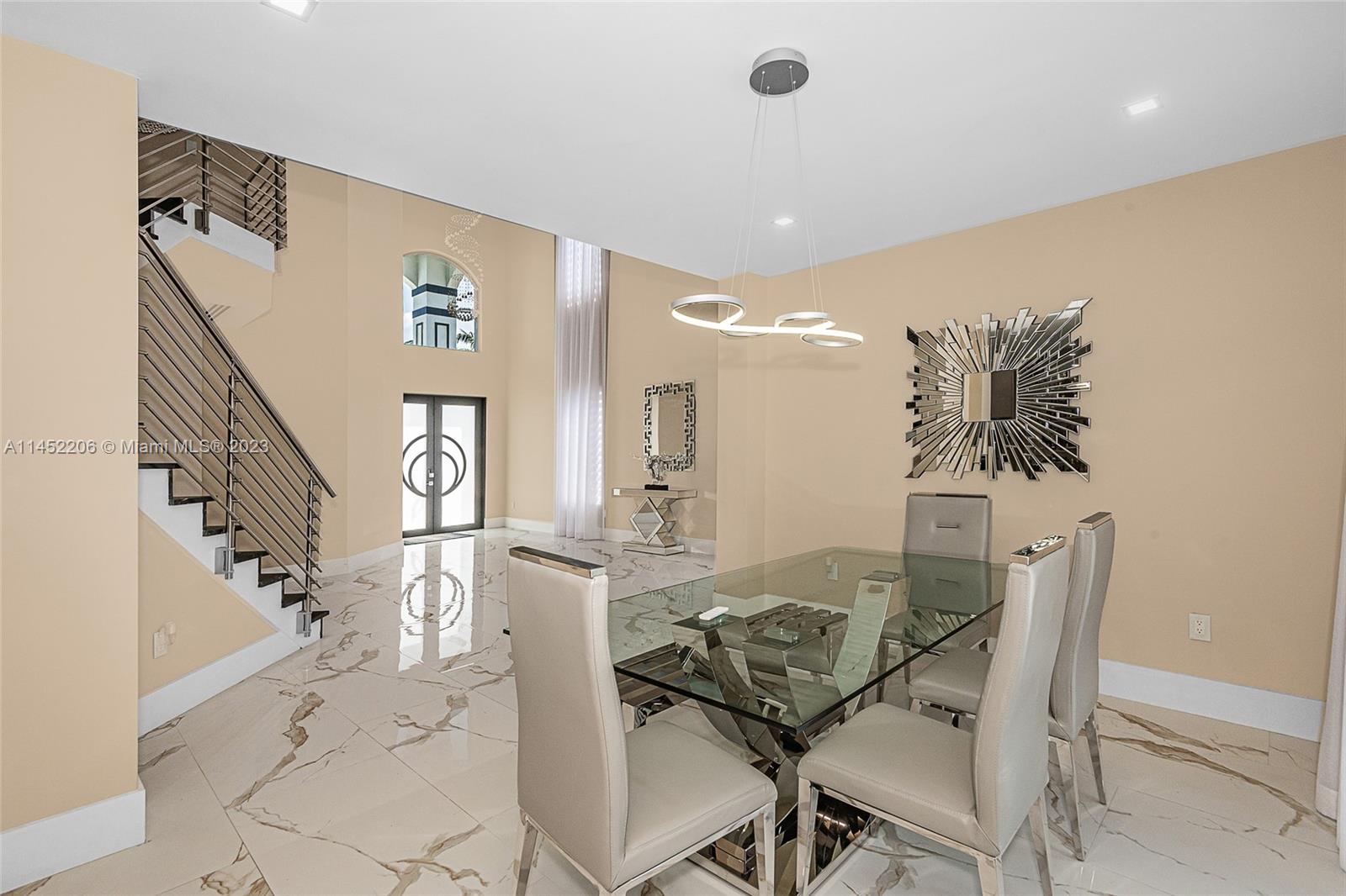 Listing Photo 16