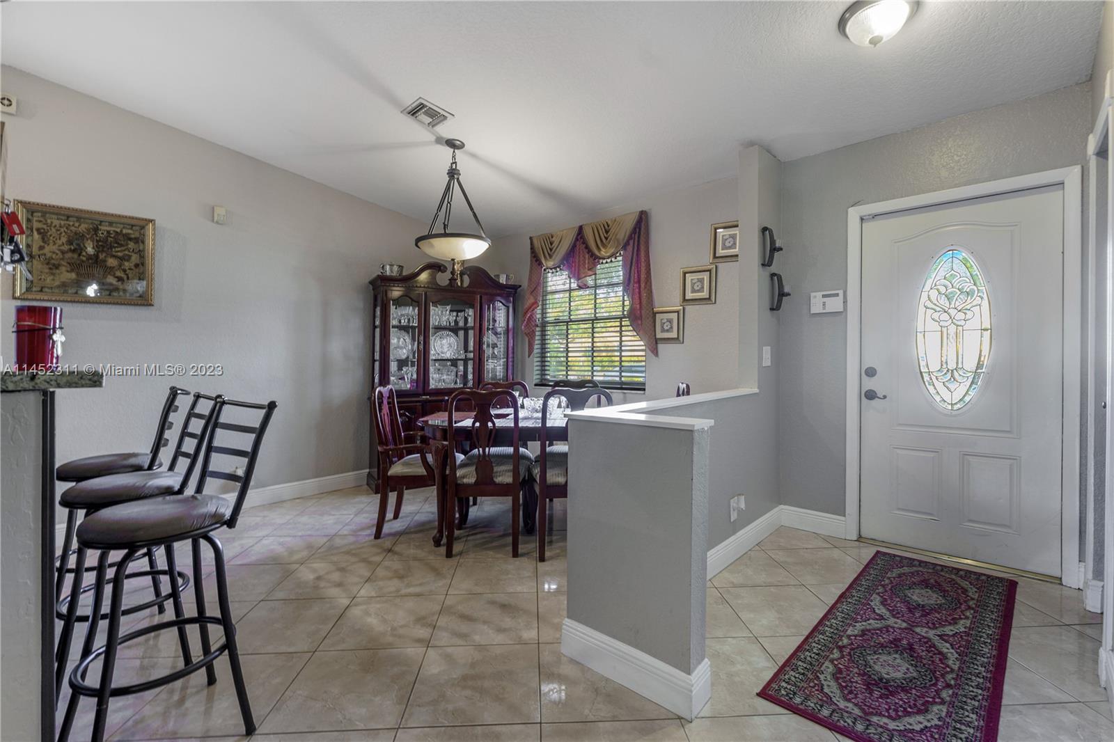 Listing Photo 7