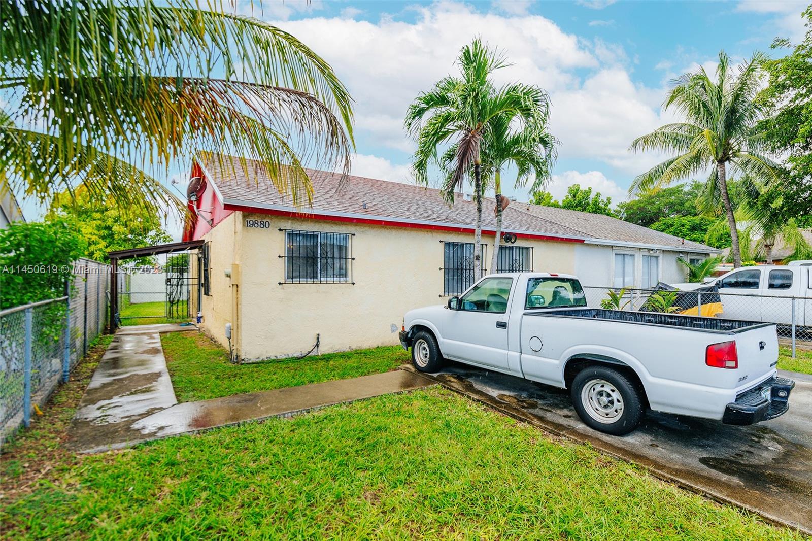 Listing Photo 15
