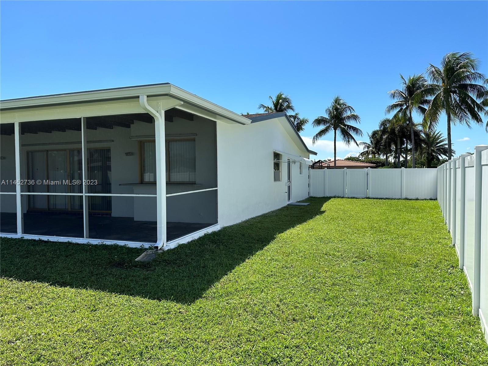 Listing Photo 10