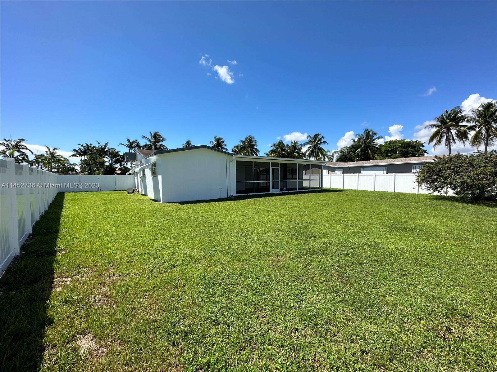 Listing Photo 8