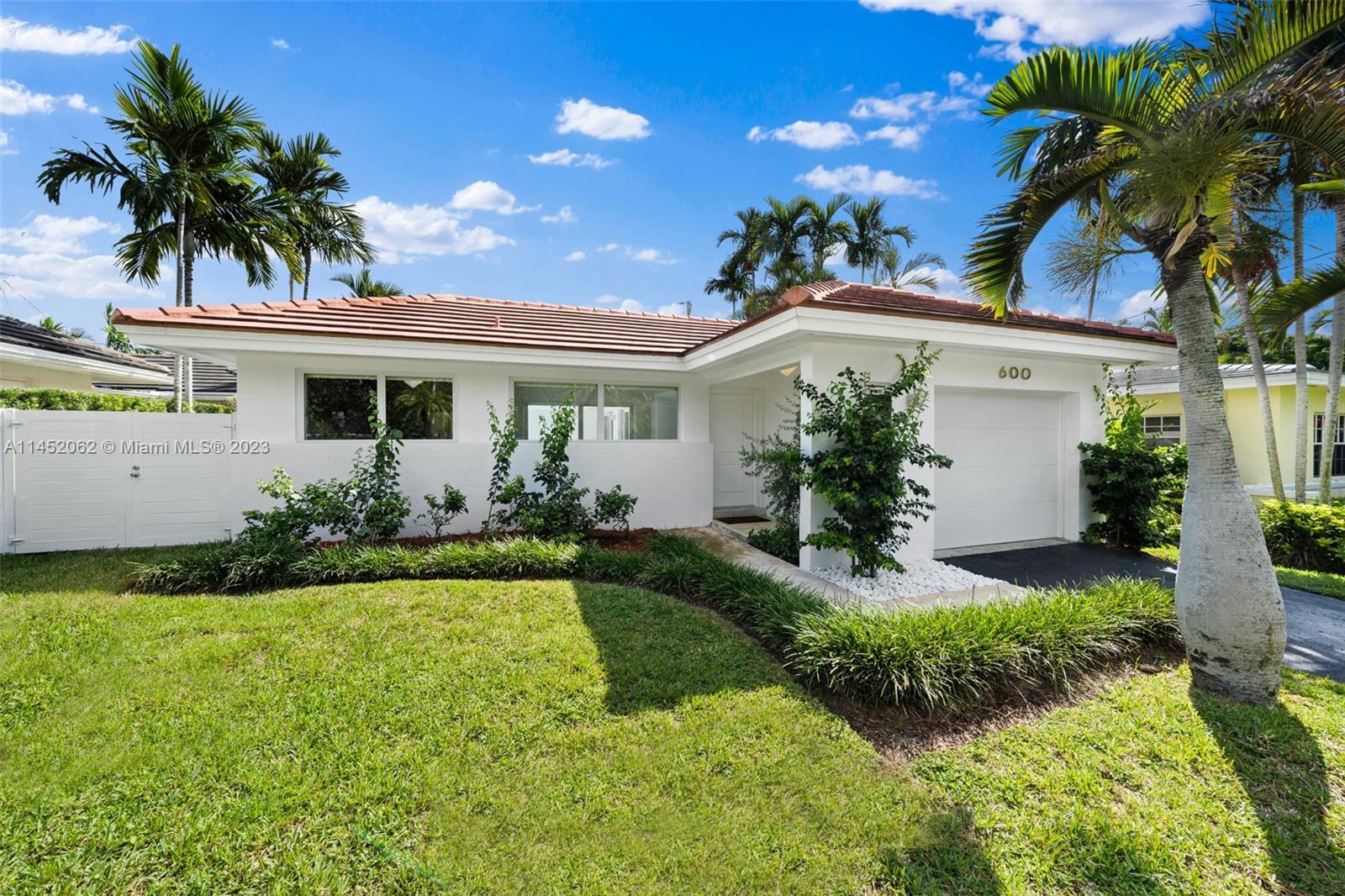 Charming, tastefully renovated 3-bedroom and 2-bathroom home with a pool and in a quiet and conveniently located neighborhood of Coral Gables.  Understated elegance and functionality are found throughout this house.
New Roof (2020), New HVAC system (2021), Impact Windows.