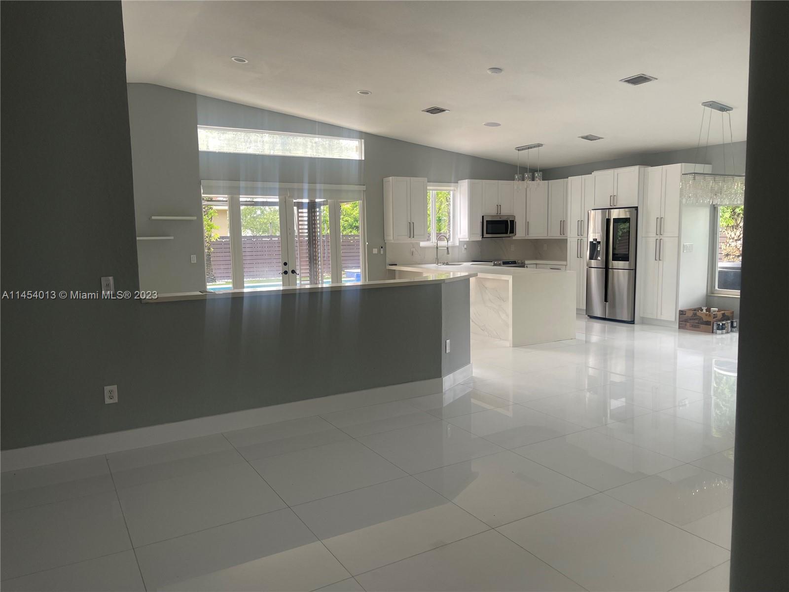 Photo 2 of   in Miami - MLS A11454013