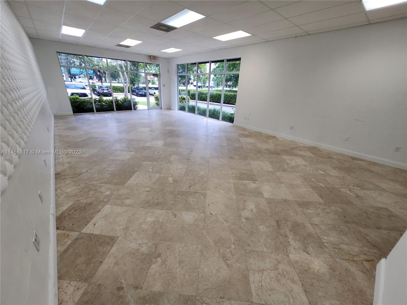 2400 W Sample Rd C7, Pompano Beach, FL 33073