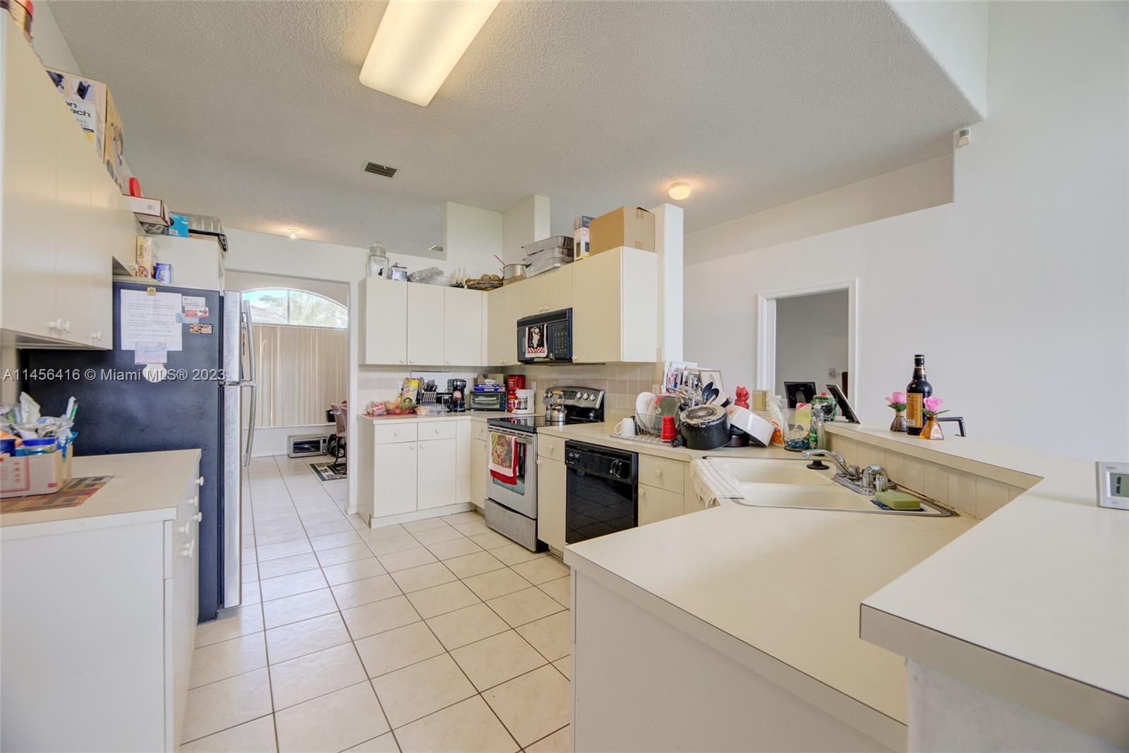 Listing Photo 17