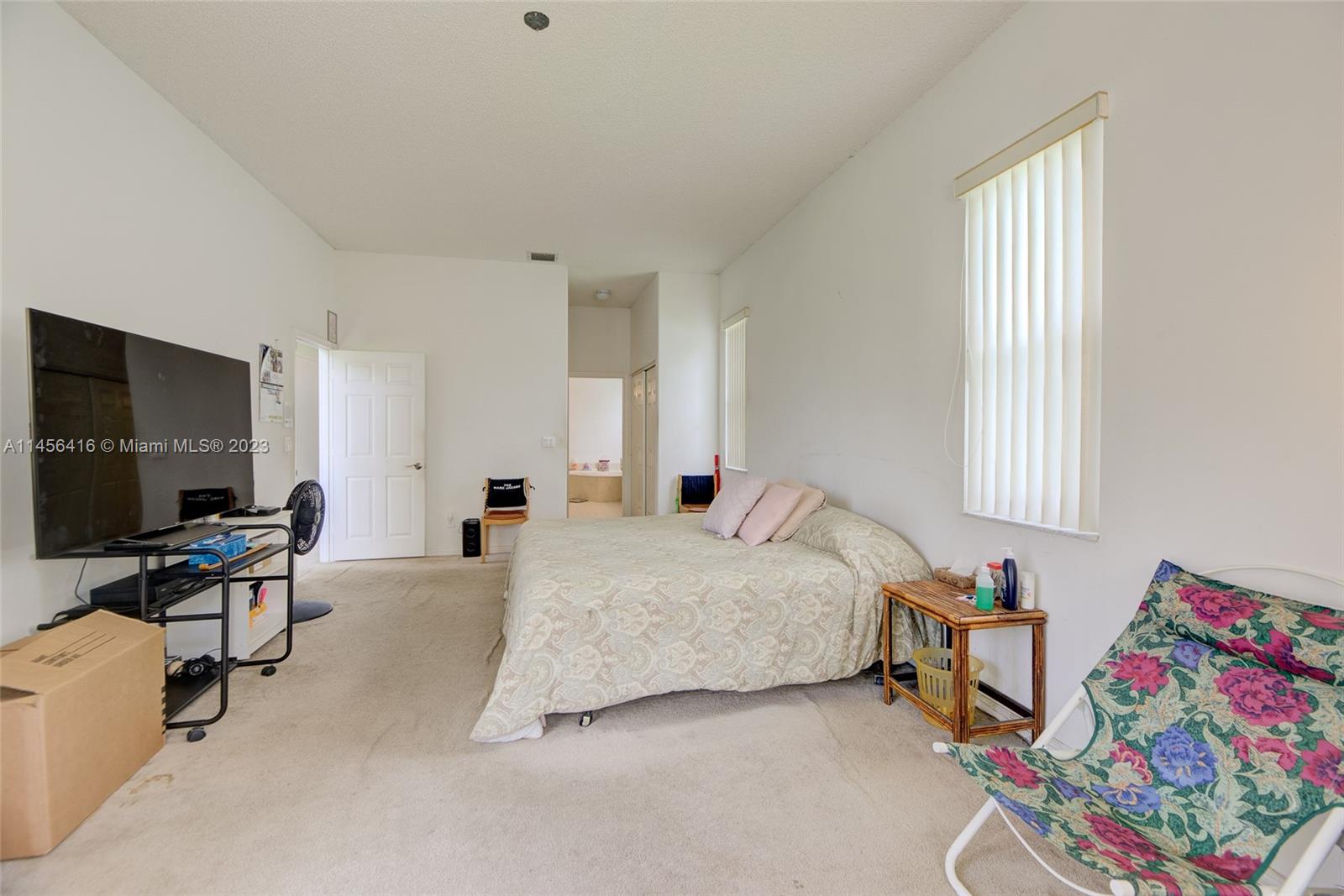 Listing Photo 28