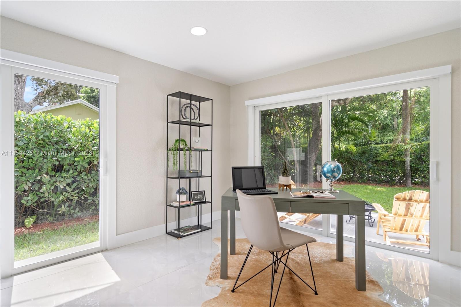Listing Photo 10