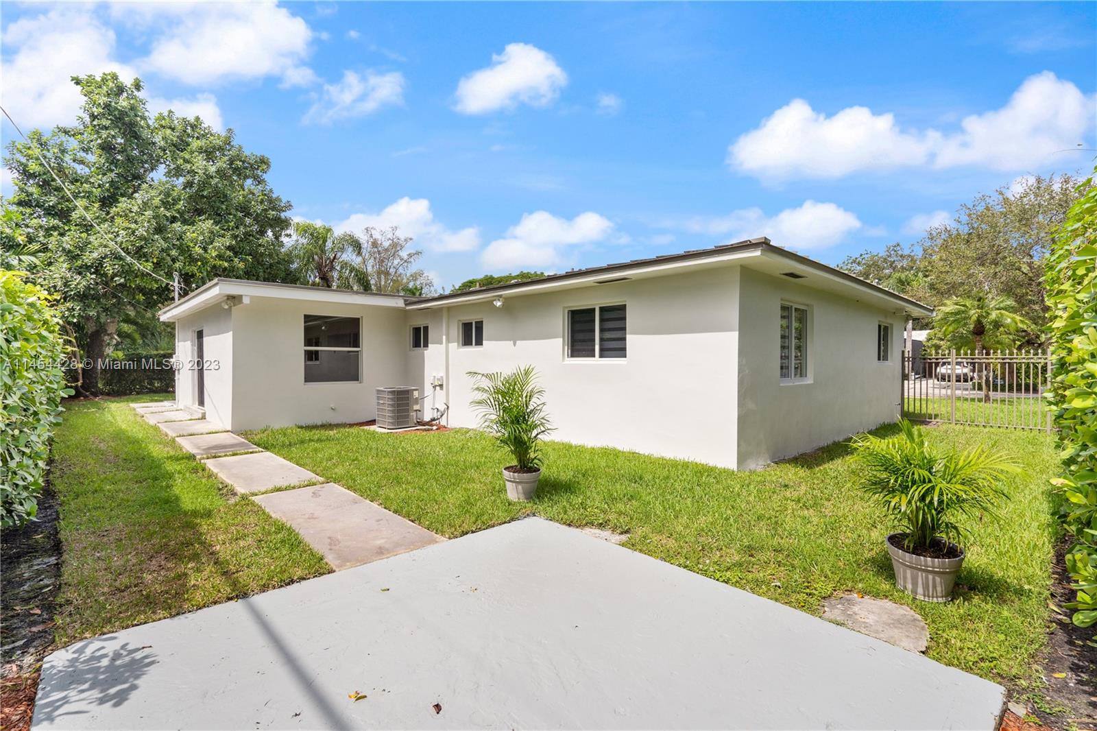 Listing Photo 74