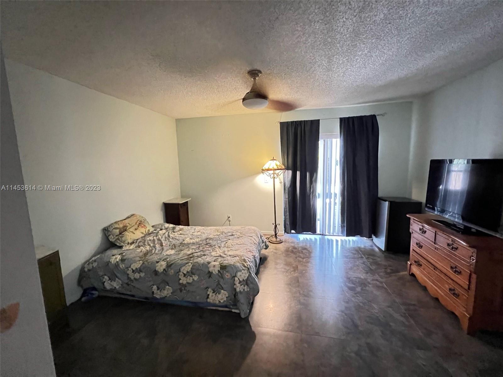Listing Photo 14