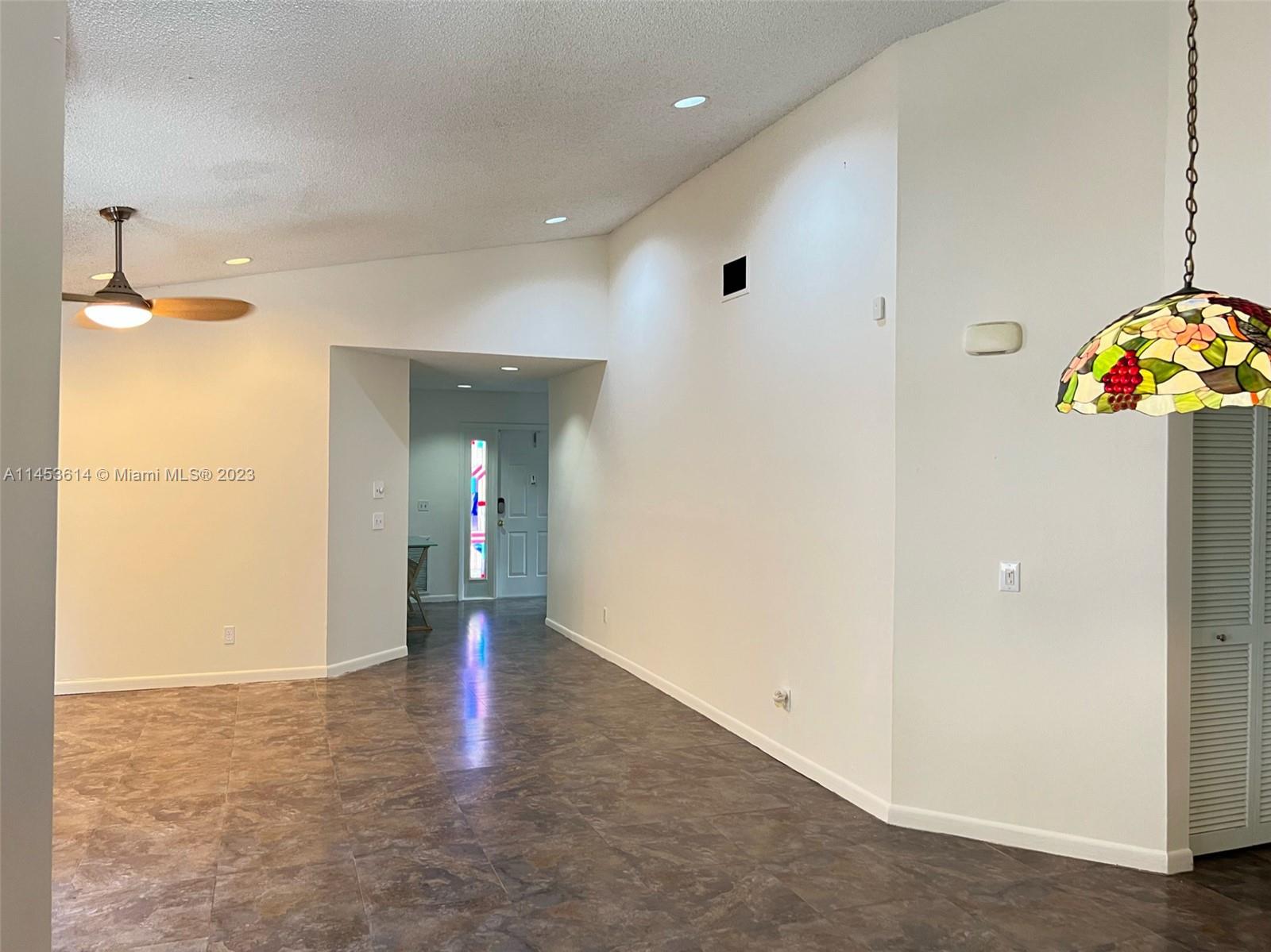 Listing Photo 7