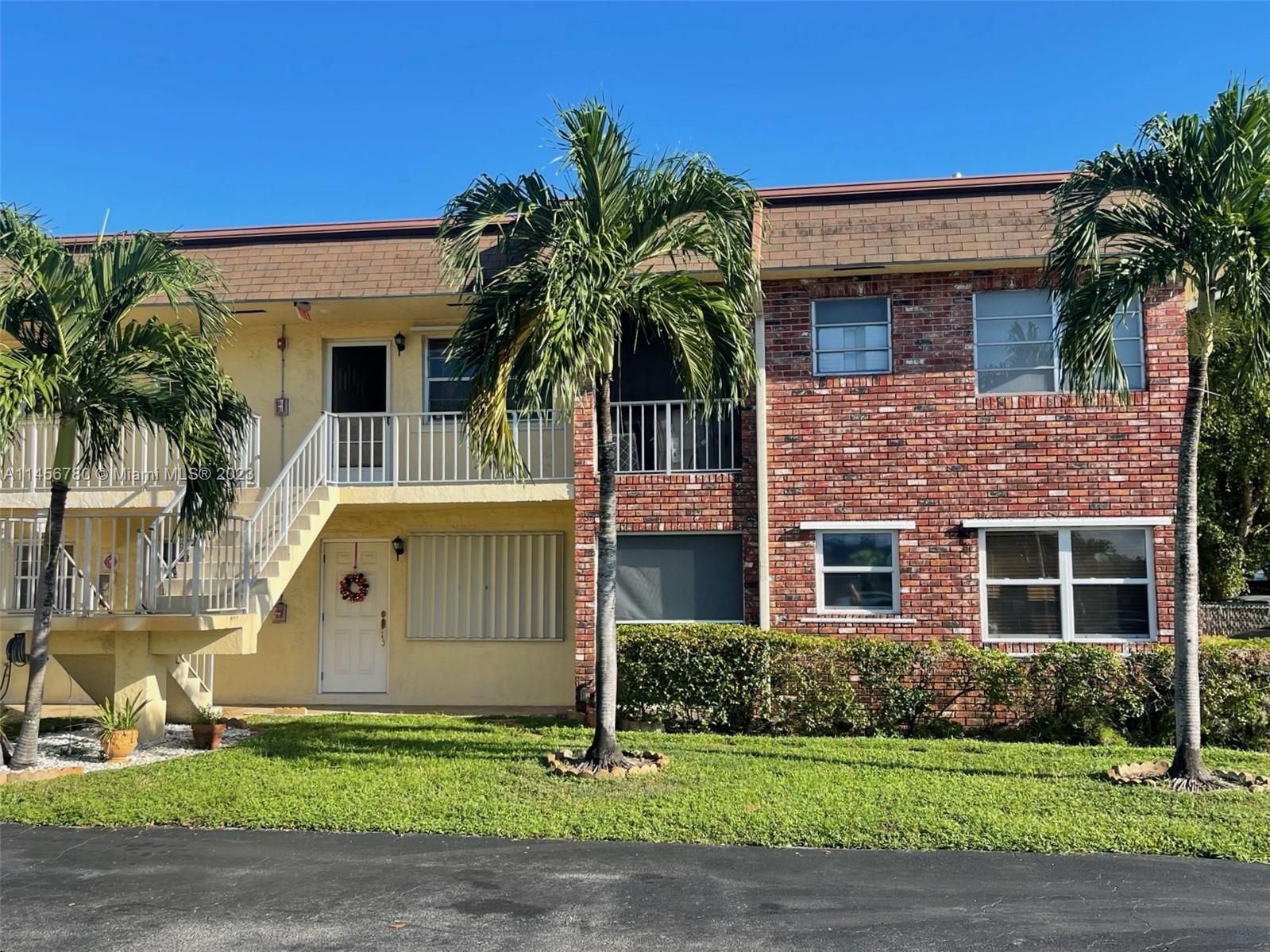 2060 NW 81st Ave 322, Pembroke Pines, FL 33024