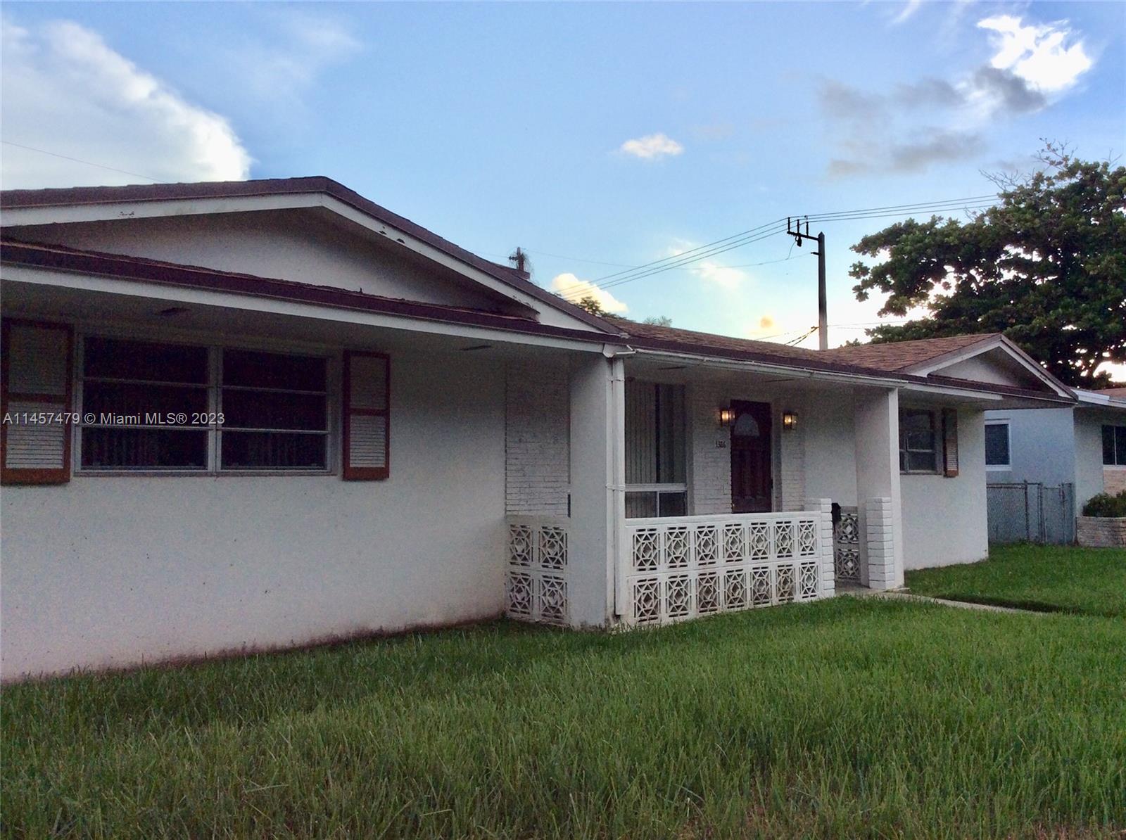 1326 Arthur St, Hollywood, FL 33019