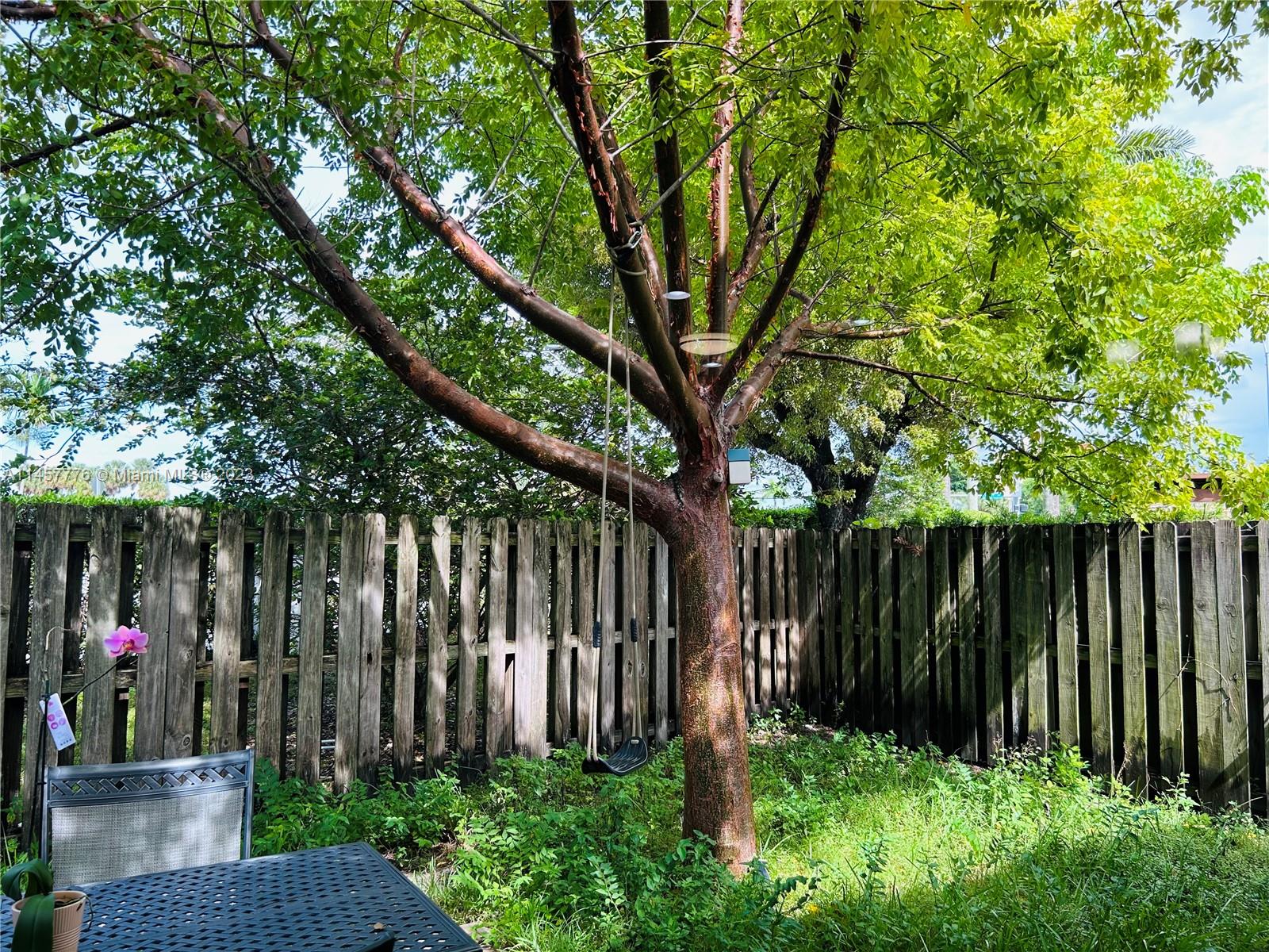 Listing Photo 15
